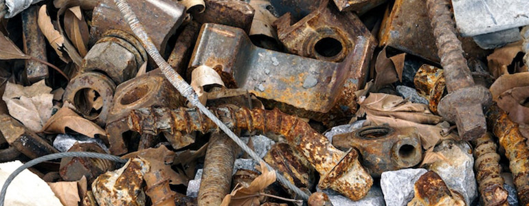 تفاوتهای ضایعات آهن سالم و نیمهسالم در قیمتگذاری نکات طلایی برای خریداران و فروشندگان ضایعات آهن